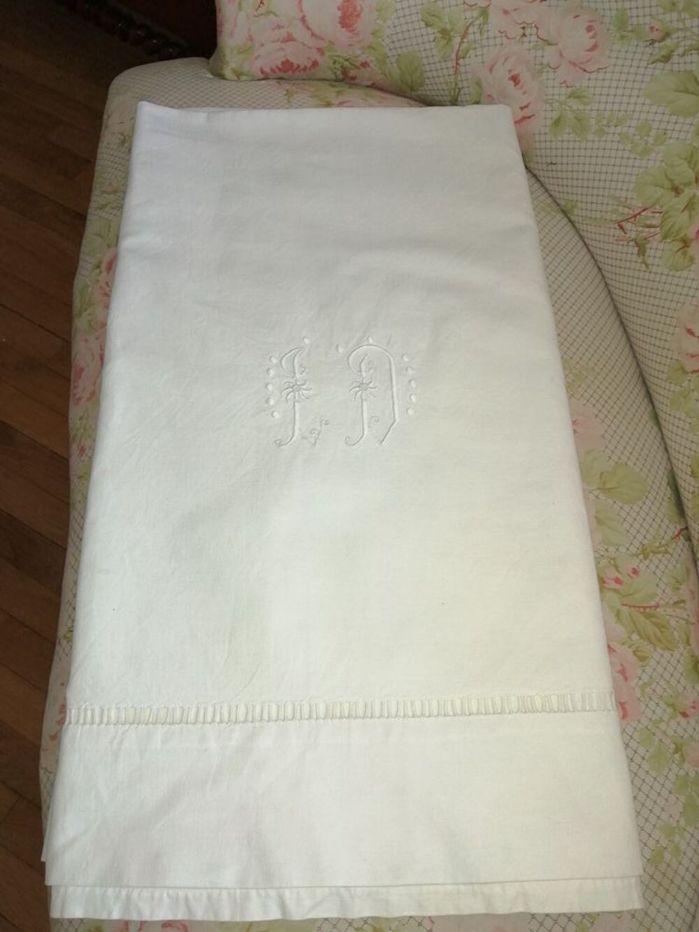 Drap monogramme Décoration