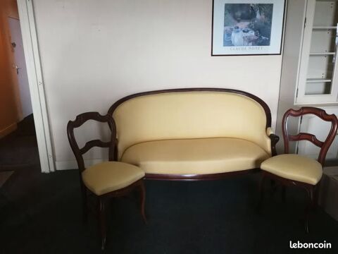 Banquette Style Luis XV et Deux Chaises
Colleur  doré 169 Rosny-sous-Bois (93)