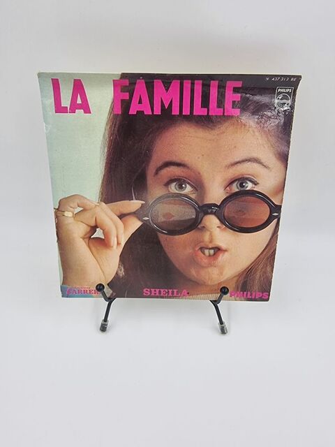 Vinyle 45 tours Sheila : La Famille avec fourreau 2 Vulbens (74)