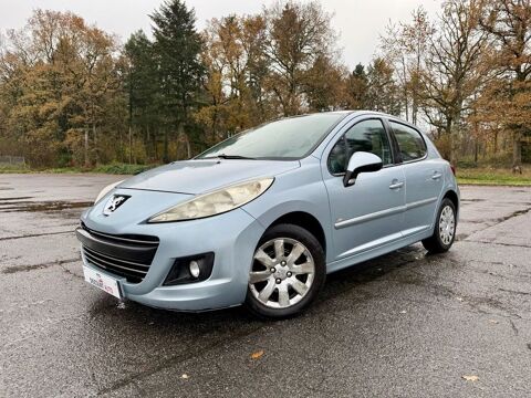 Peugeot 207 1.6 HDi 90ch FAP 99g BLUE LION Active 2010 occasion Aureilhan 65800