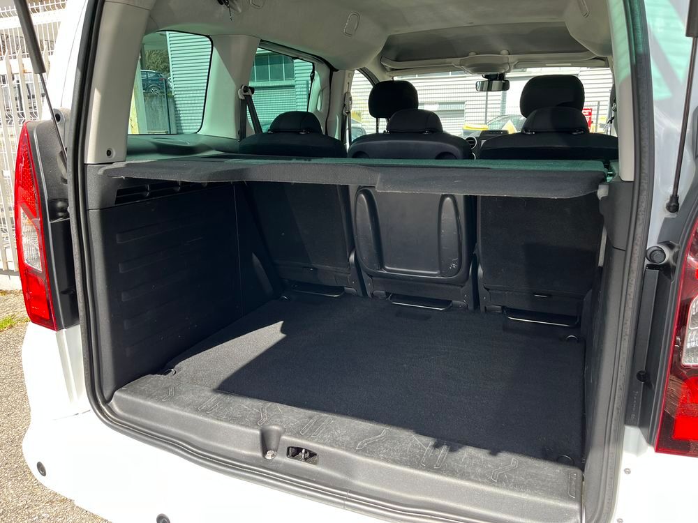 Berlingo Multispace PureTech 110 S&S BVM5 Shine 2017 occasion 42700 Firminy