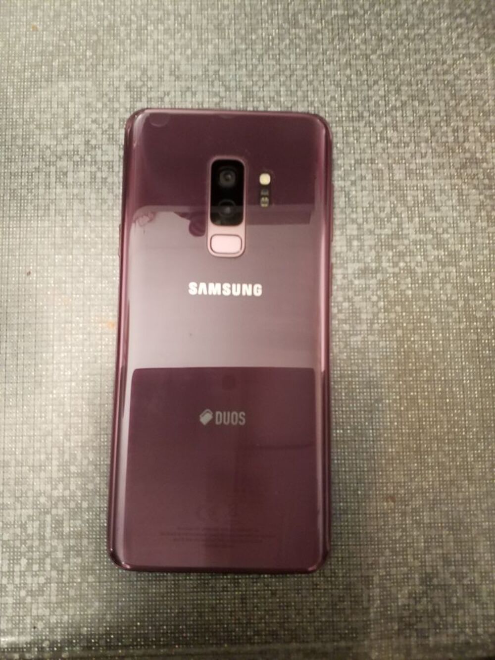 Samsung s9 plus Téléphones et tablettes