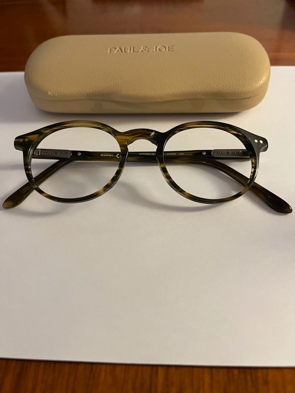 Monture de lunettes Paul &amp; Joe neuves : &agrave; l'achat 280� Bijoux et montres