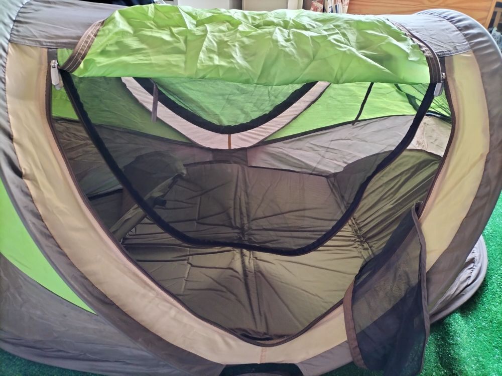 lit tente anti UV avec moustiquaire Mobilier enfants