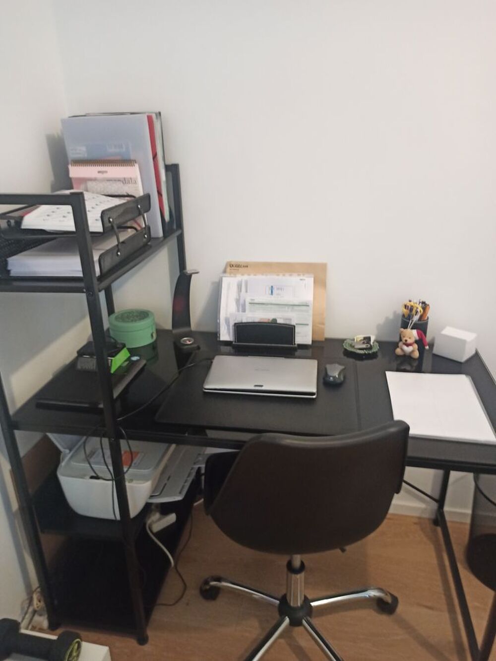 Bureau + chaise Meubles