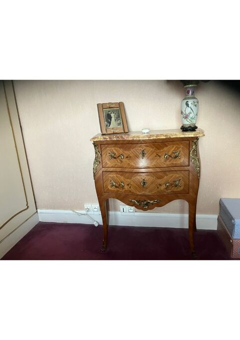 Commode Louis XV marqueterie qualit 0 Paris 12 (75)
