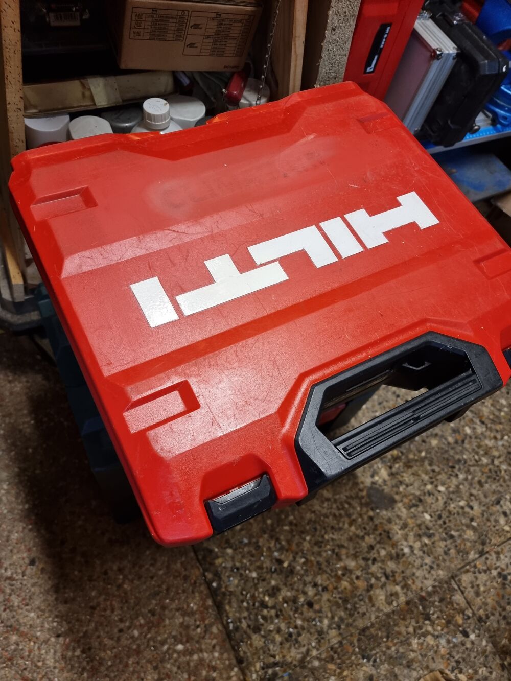 Perforateur hilti te4 a22 Bricolage