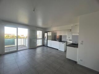  Appartement à vendre 3 pièces 49 m² Décines-charpieu