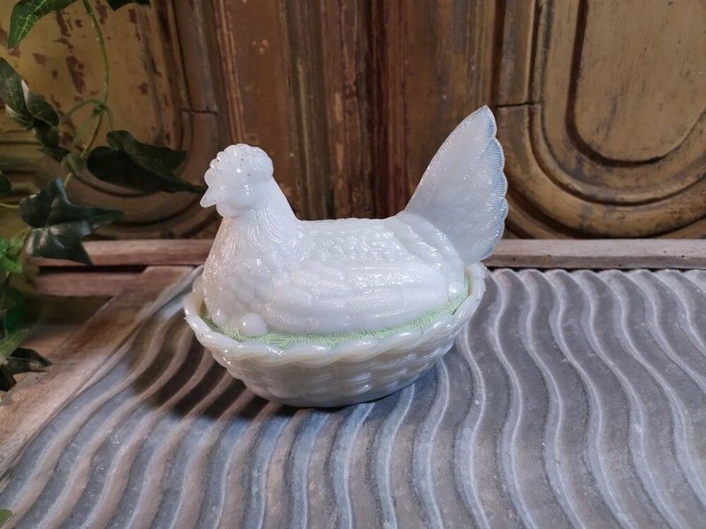 Bonbonni&egrave;re Poule Verre Moul&eacute; Portieux Vall&eacute;rysthal Décoration