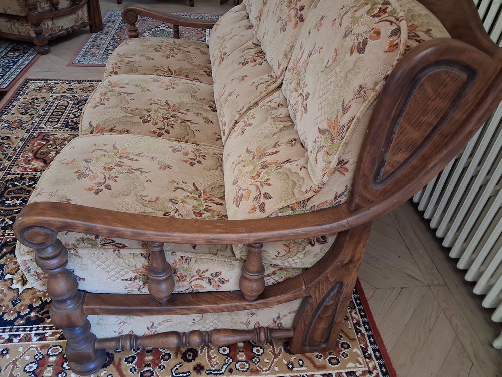 canap&eacute; 3 places et 2 fauteuils Meubles