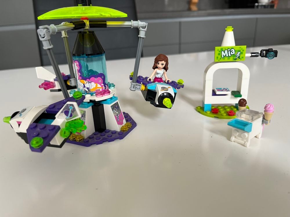 Le man&egrave;ge volant du parc d'attractions - Lego Friends Jeux / jouets