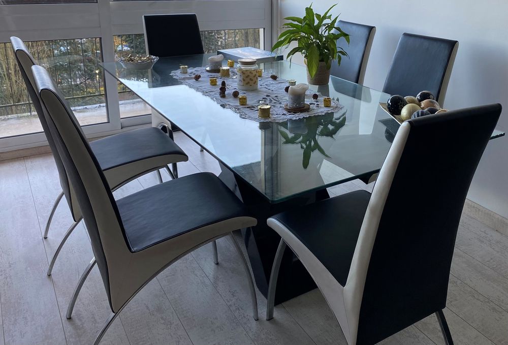 Table de salle de s&eacute;jour Meubles