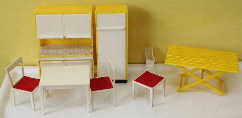GERMANY Meubles Maison Poupées vintage 70 cuisine formica 25 Issy-les-Moulineaux (92)
