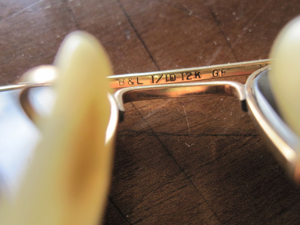 Lunettes R&amp;B ann&eacute;es 50 Bijoux et montres