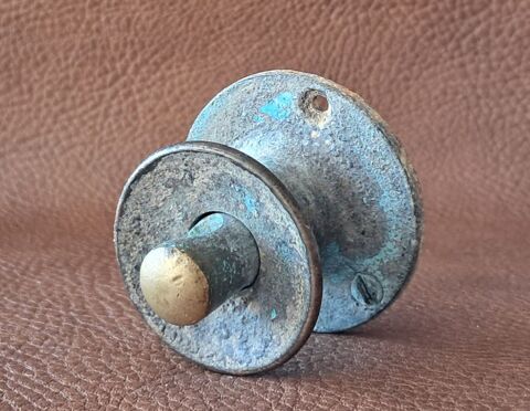 ancienne poign�e de porte vintage avec bouton poussoir  10 Carnon Plage (34)