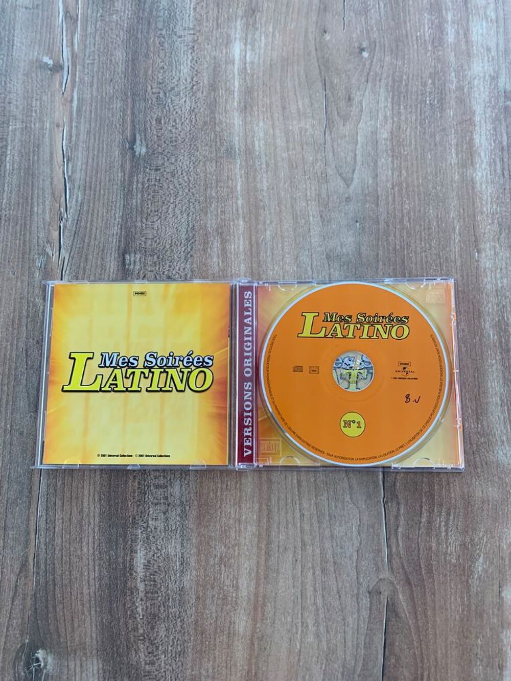 CD " Mes soir&eacute;es latino - num&eacute;ro 1 " CD et vinyles