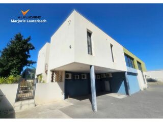  Immeuble � vendre 15 + pi�ces 470 m�