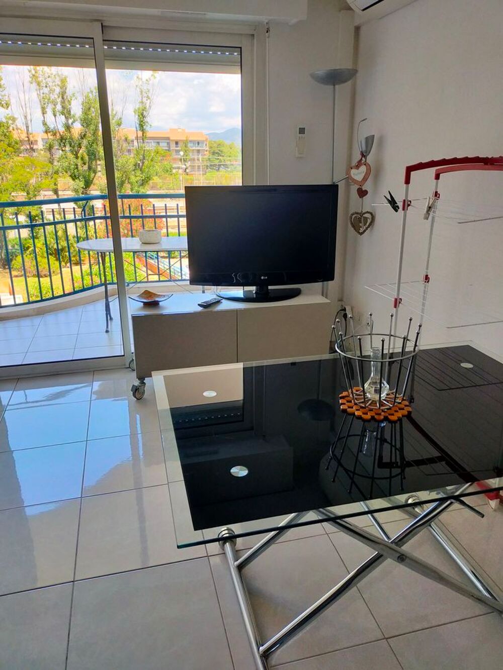 Location Appartement FREJUS PLAGE STUDIO T1  200M PLAGES COMMERCES PISCINE STANDI Fréjus