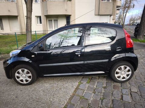 Peugeot 107 1.0e 12V 68ch BLUE LION Urban 2010 occasion Issy-les-Moulineaux 92130