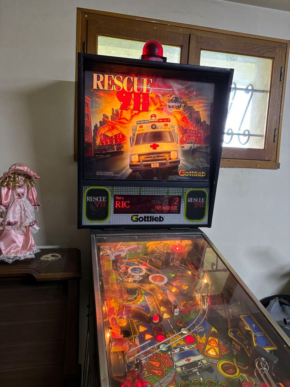 Flipper Gottlieb RESCUE 911 