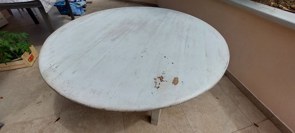 Table ronde bois massif Meubles