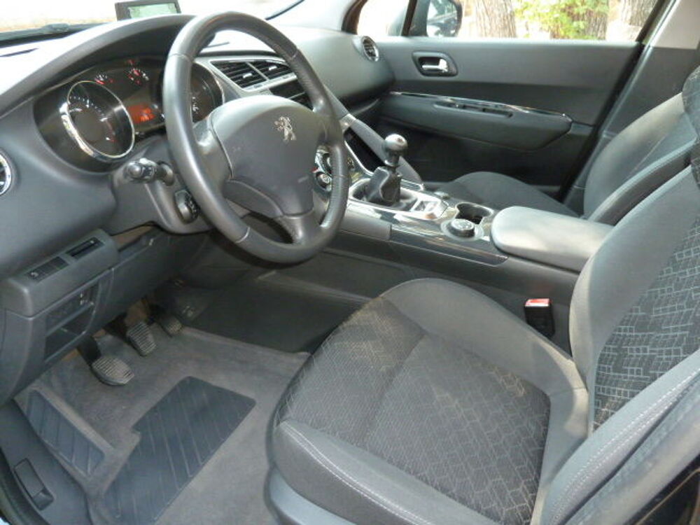 3008 1.6 HDi 115ch FAP BVM6 Business Pack 2014 occasion 30000 N&icirc;mes