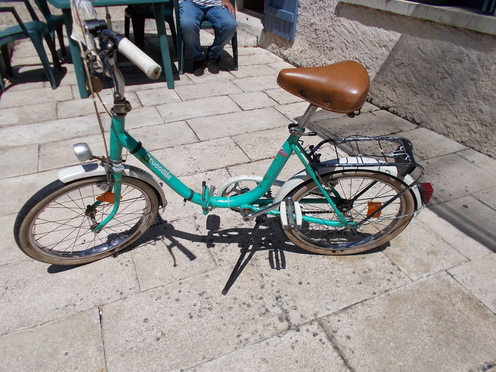 mini v&eacute;lo pliant vintage 1972 bon &eacute;tat de marche Vélos