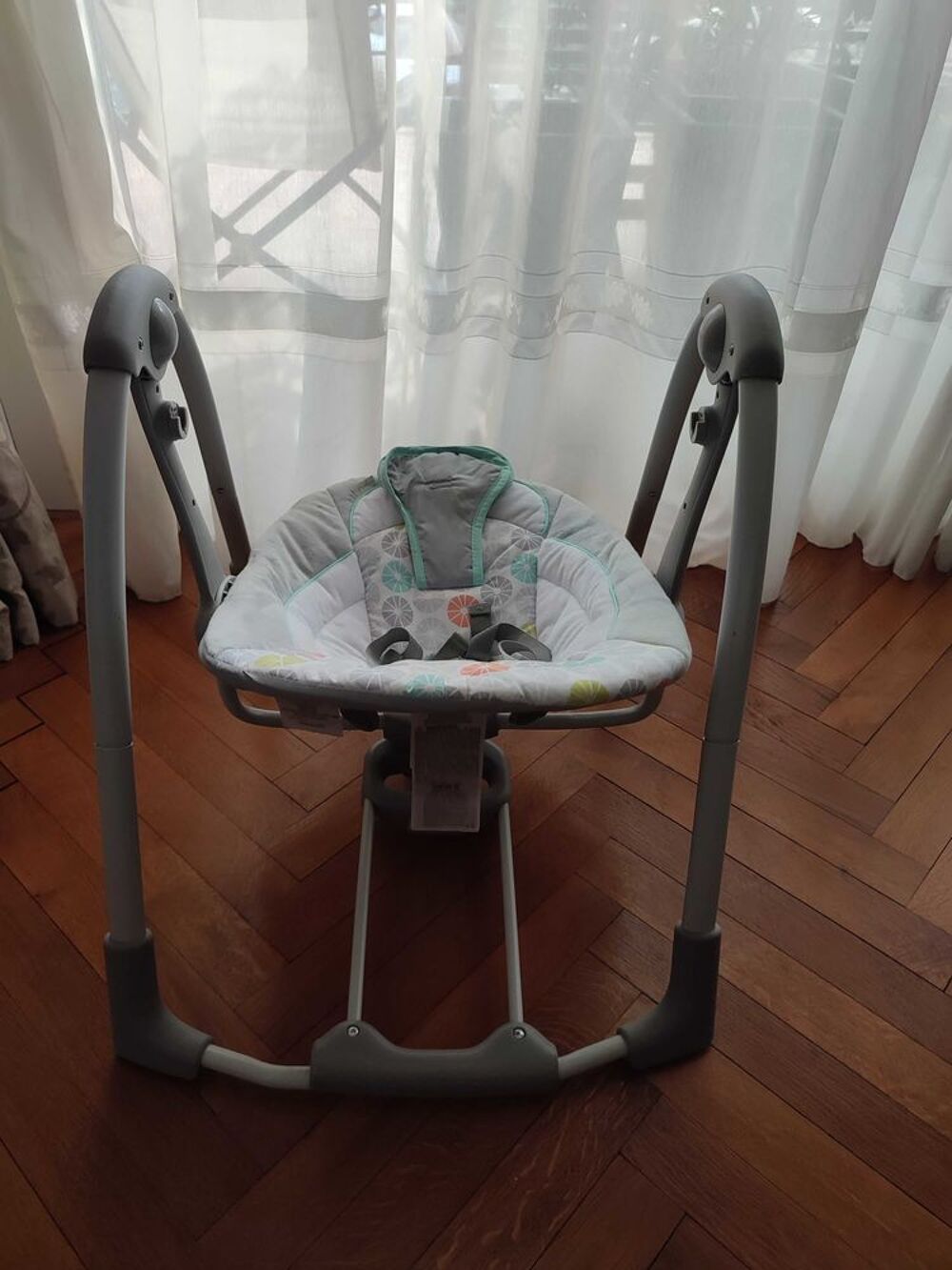 Balancelle &eacute;lectrique pour b&eacute;b&eacute; Puriculture