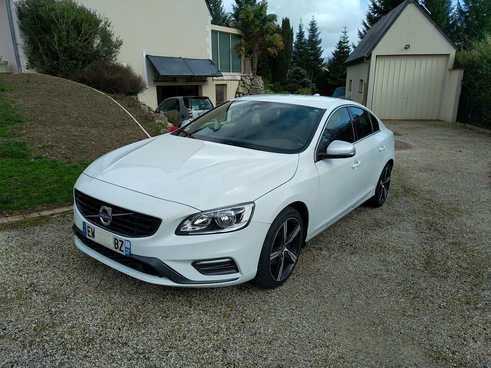 S60 D3 150 ch Stop&Start Geartronic 6 Kinetic 2018 occasion 37460 Genill&eacute;