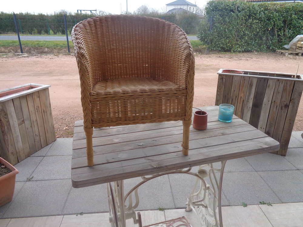 fauteuil en rotin pour enfant Mobilier enfants