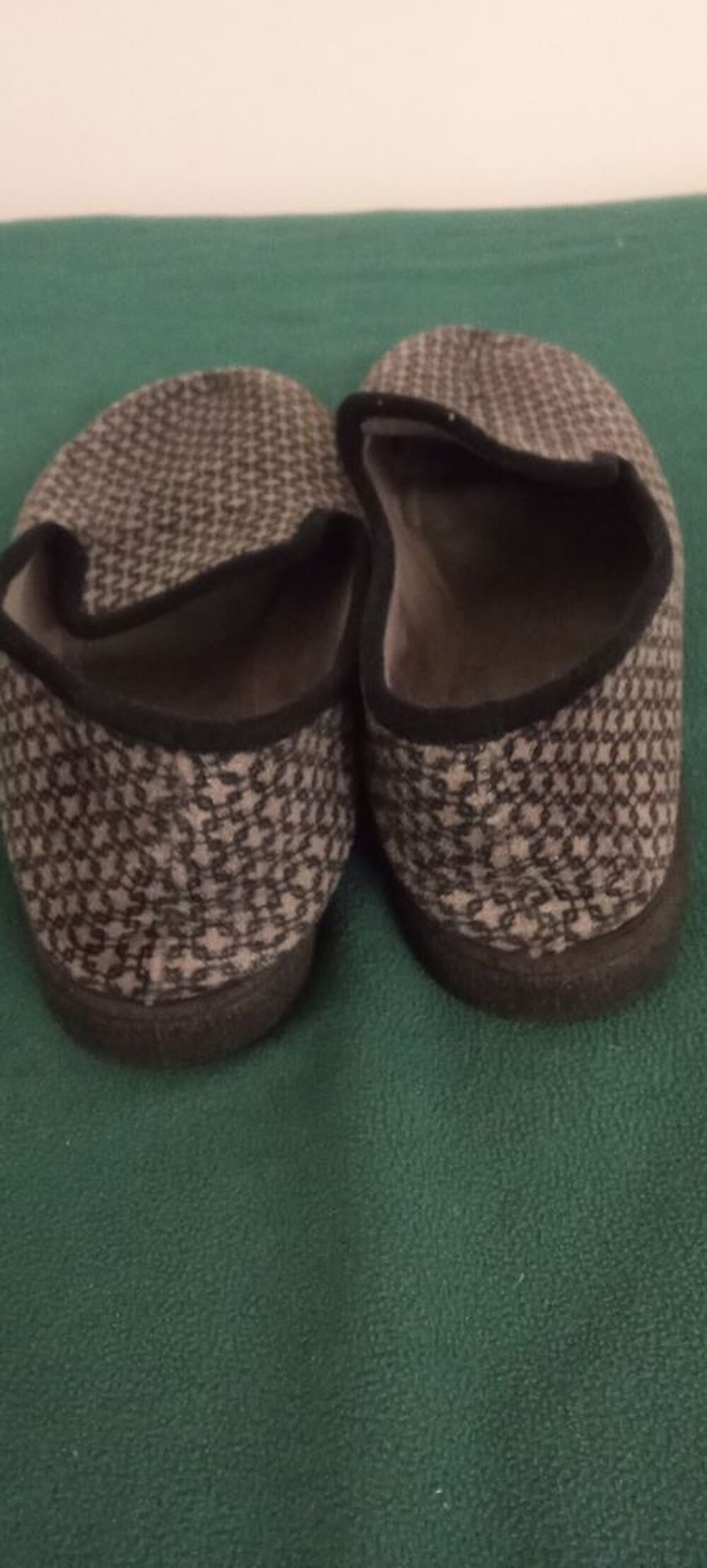 Chaussons pantoufles charentaises homme Chaussures