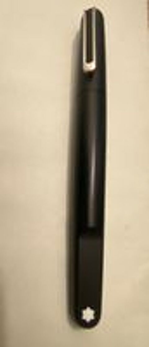   Stylo Montblanc M Marc Newson - dition spciale 