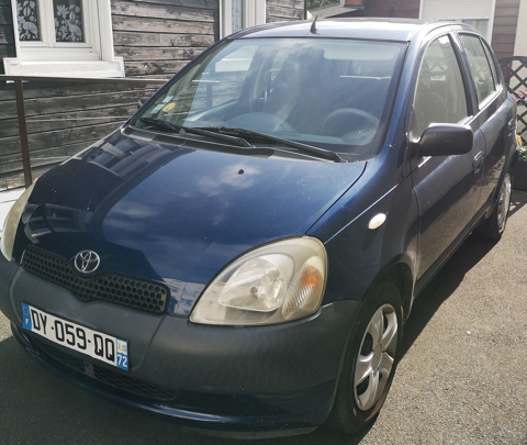 Toyota yaris 1.0i Linea Luna