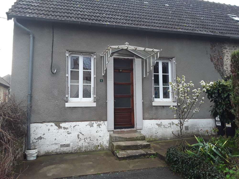 Maison 4 pièces 55 m² · à Chéniers · 55 m² · 39 500 €
