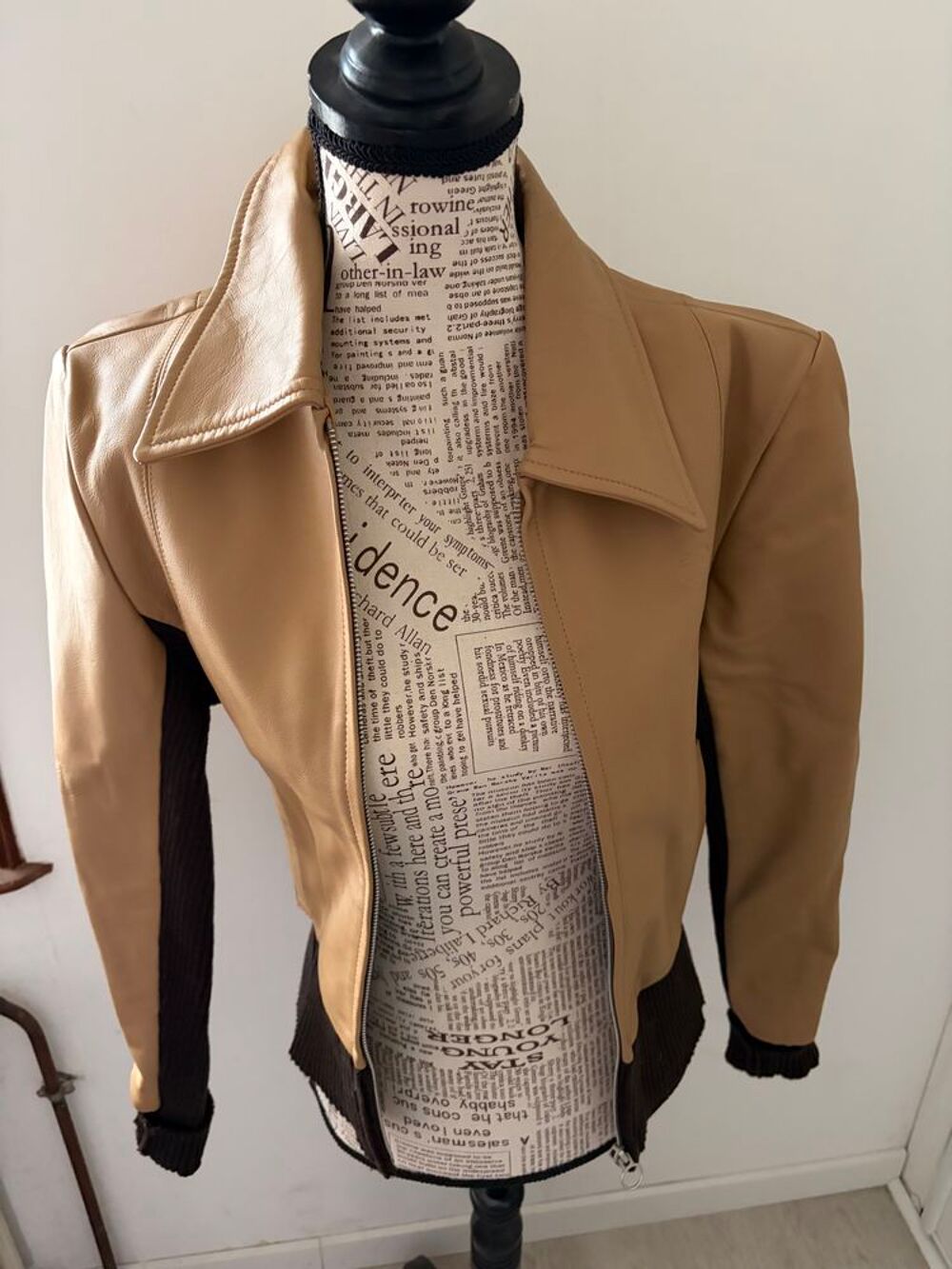 ? Veste en Cuir Roxy Camel ? Empi&egrave;cements Maille Vêtements