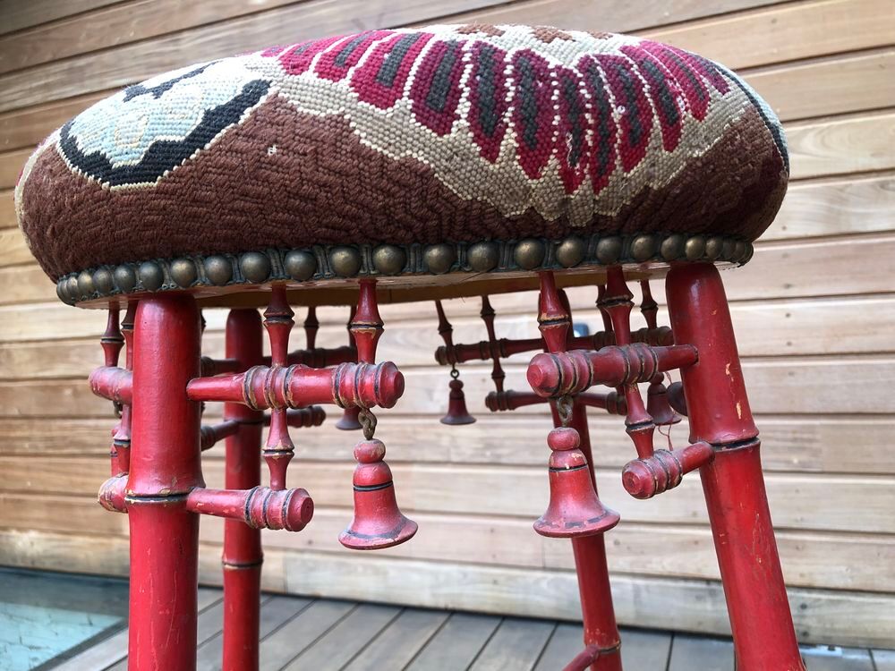 Tabouret asiatique ancien Meubles