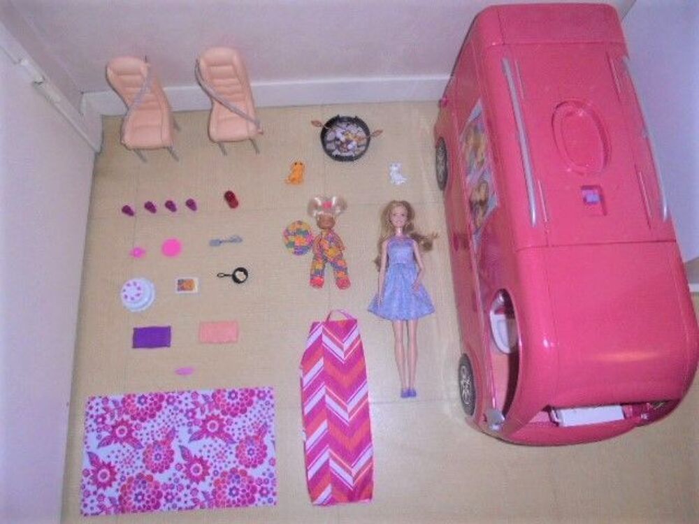 CAMPING-CAR BARBIE Jeux / jouets