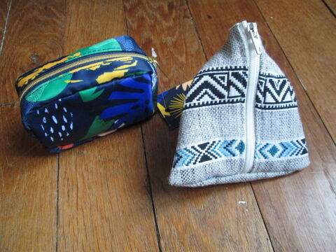 Lot de 2 pochons ou petites trousses neufs 5 Herblay (95)