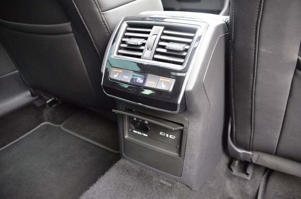 Superb Combi 1.4 TSI PHEV 218 ch DSG6 Laurin & Klement 2022 occasion 69007 Lyon