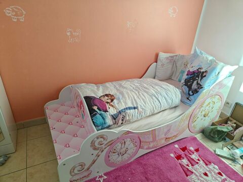 Lit princesse  50 Revest-du-Bion (04)