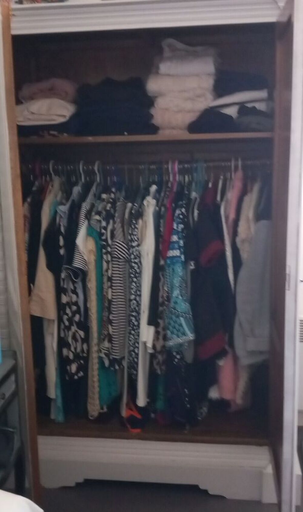 Grande armoire en ch&ecirc;ne Meubles