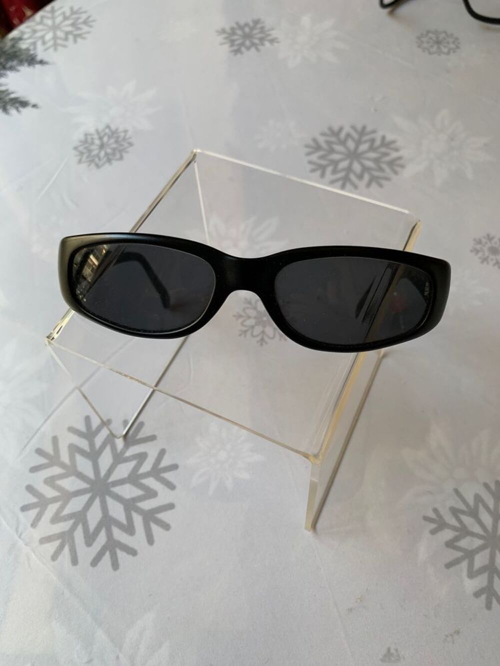 Paire de lunettes Armani Bijoux et montres
