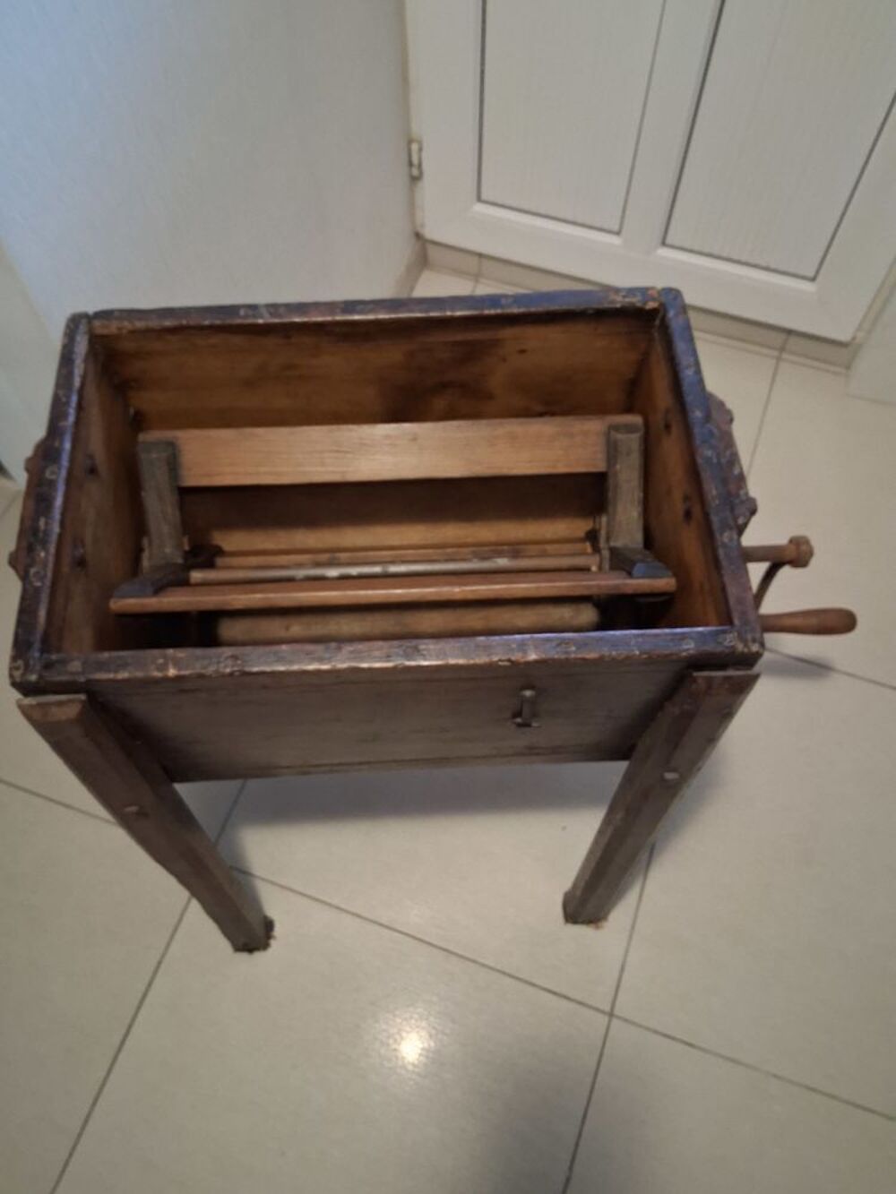 Baratte en bois Meubles