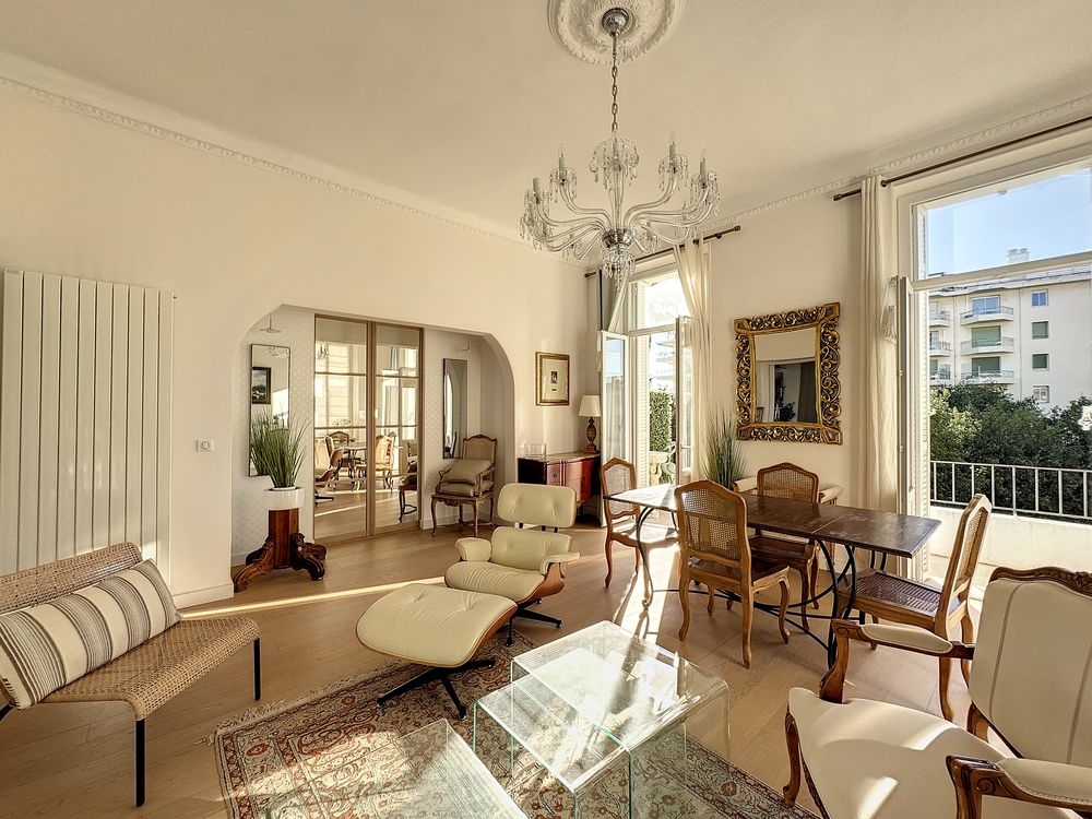 Vente Appartement CANNES ? BASSE CALIFORNIE | APPARTEMENT DE CHARME DANS UNE A Cannes