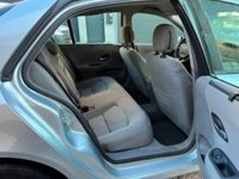Laguna II Laguna Evolution 1.8 16V Expression 2003 occasion 42700 Firminy