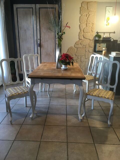  Table et 4 chaises 350 Curbans (05)