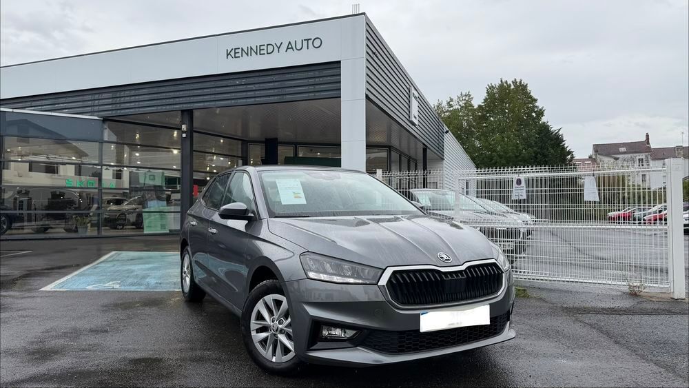Fabia 1.0 TSI 95 ch BVM5 Ambition 2023 occasion 40100 Dax