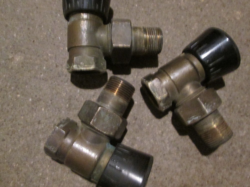 robinet pour radiateur en fonte ancien Bricolage