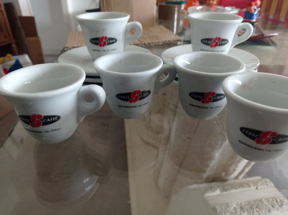 3 services Espresso bistro marque Esse Cuisine