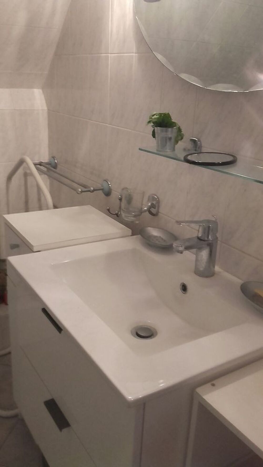 Location Chambre GRANDE CHAMBRE Meublée Saint-leu-d'esserent
